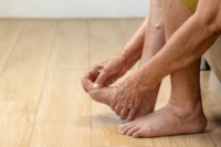 How Rheumatoid Arthritis Affects the Toes